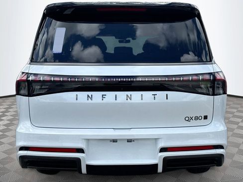 New 2026 INFINITI QX80 Autograph w/ Premium Cargo Package AWD/4WD image 6