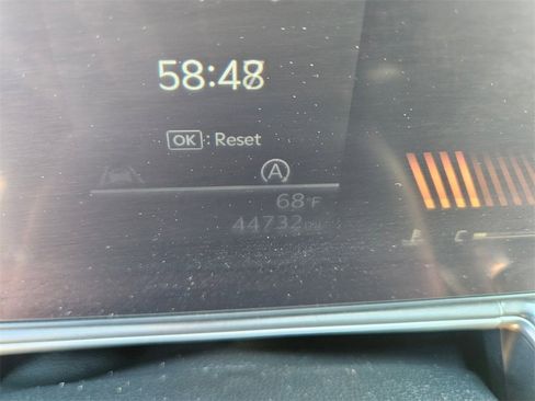 Used 2024 Kia Sorento S image 20