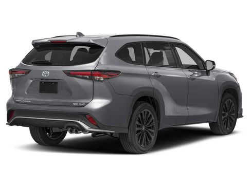 New 2026 Toyota Highlander XSE AWD/4WD image 2