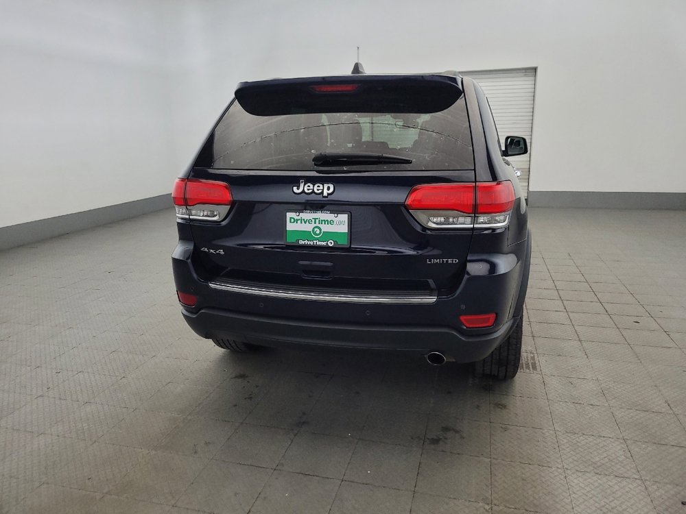 Used 2017 Jeep Grand Cherokee Limited AWD/4WD image 7