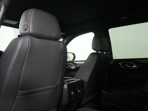 Used 2022 Chevrolet Tahoe RST w/ Luxury Package AWD/4WD image 19