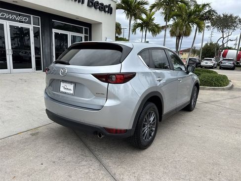 Used 2020 MAZDA CX-5 Touring image 4