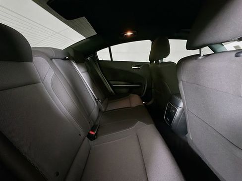 Used 2020 Dodge Charger SXT RWD image 25