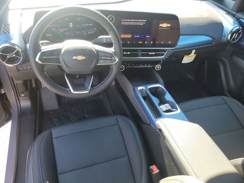 New 2026 Chevrolet Equinox EV LT image 19