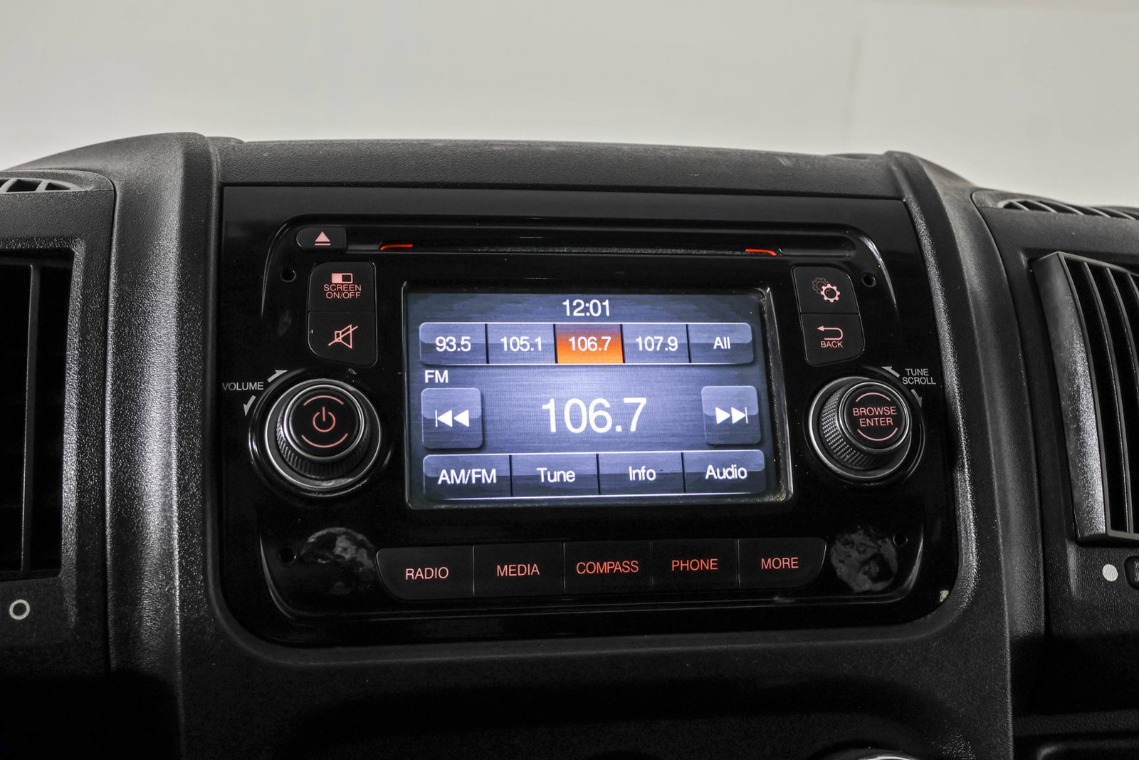 Used 2017 RAM ProMaster 1500 FWD image 28