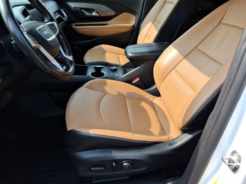 Certified 2019 GMC Terrain SLT w/ Preferred Package AWD/4WD image 13
