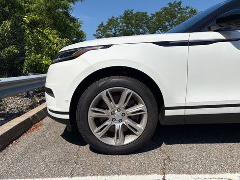 Certified 2026 Land Rover Range Rover Velar S AWD/4WD image 9