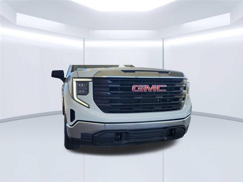 Used 2023 GMC Sierra 1500 Pro w/ Convenience Package AWD/4WD image 14