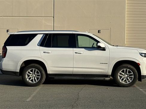 Used 2024 Chevrolet Tahoe LT image 3