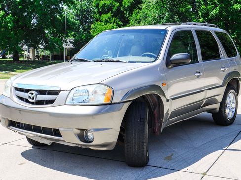 Used 2001 MAZDA Tribute ES AWD/4WD image 3