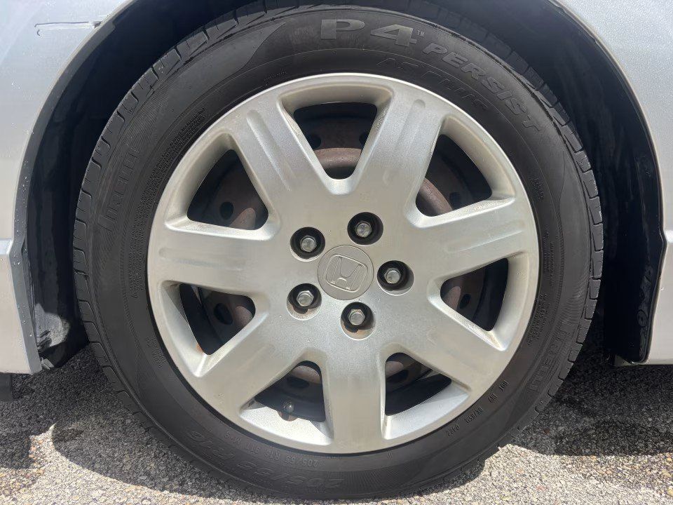 Used 2010 Honda Civic LX image 18