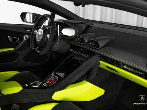 Used 2024 Lamborghini Huracan Sterrato AWD/4WD image 45