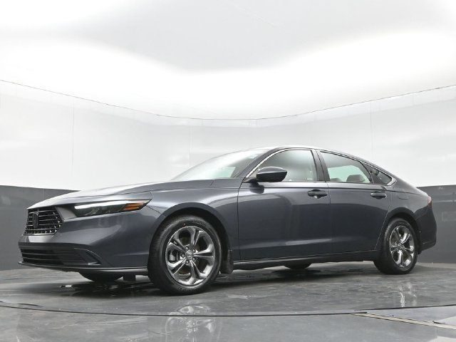 Certified 2023 Honda Accord EX image 21
