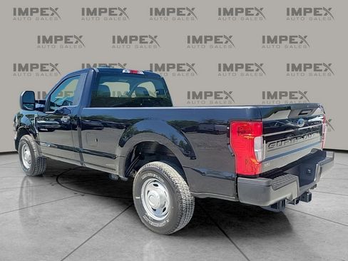 Used 2020 Ford F350 XL image 3