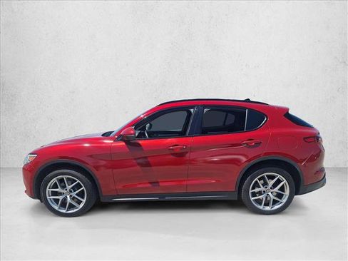Used 2018 Alfa Romeo Stelvio Ti Sport AWD/4WD image 9