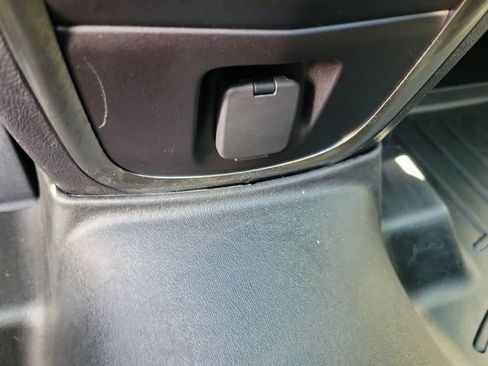 Used 2015 Lincoln MKC AWD w/ Equipment Group 101A Select image 17
