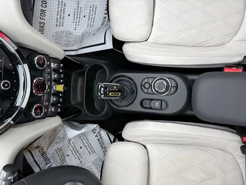 Used 2024 MINI Cooper SE image 39