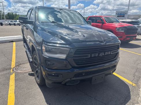 Used 2019 RAM 1500 Laramie AWD/4WD image 5