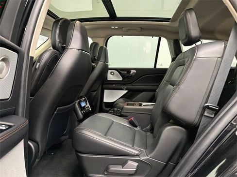 Used 2022 Lincoln Aviator Grand Touring w/ Equipment Group 301A image 19