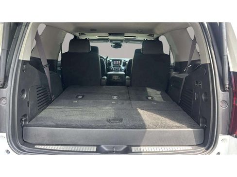 Used 2015 Chevrolet Tahoe LT AWD/4WD image 9