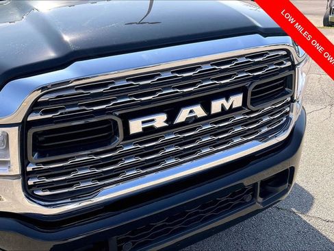 Used 2024 RAM 3500 Limited AWD/4WD image 30