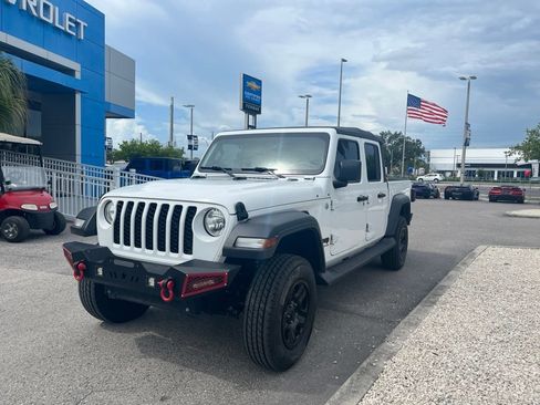 Used 2021 Jeep Gladiator Sport AWD/4WD image 1
