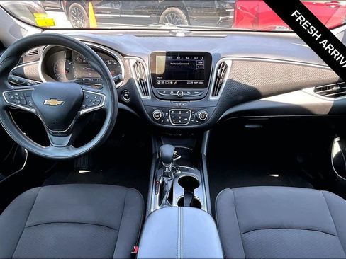 Used 2023 Chevrolet Malibu LT FWD image 7