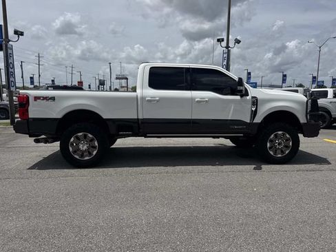 Used 2024 Ford F250 King Ranch w/ FX4 Off-Road Package AWD/4WD image 4