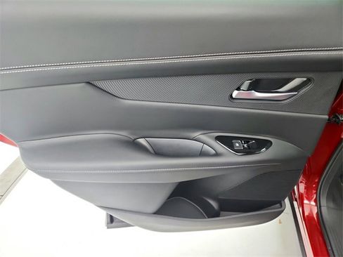 New 2025 Nissan Murano SL image 32