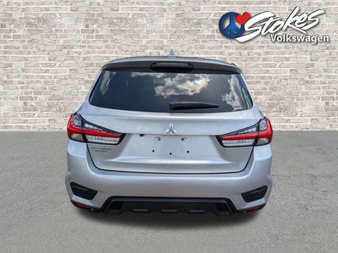 Used 2025 Mitsubishi Outlander Sport ES AWD/4WD image 5