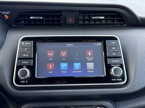 Used 2022 Nissan Kicks S image 20