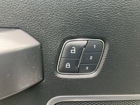 Used 2016 Ford F150 Limited w/ Trailer Tow Package image 17