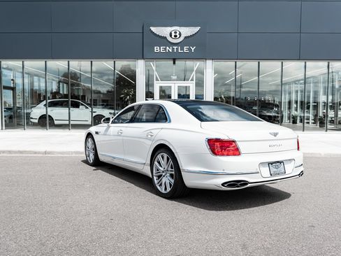 Certified 2023 Bentley Flying Spur V8 AWD/4WD image 8