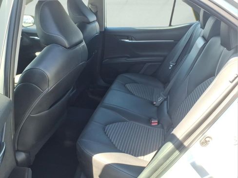 Used 2022 Toyota Camry SE AWD/4WD image 13