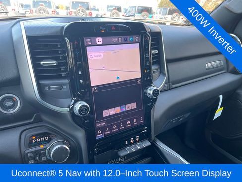 New 2026 RAM 1500 4x4 Crew Cab image 15