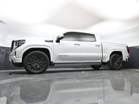 Used 2022 GMC Sierra 1500 Denali Ultimate AWD/4WD image 52