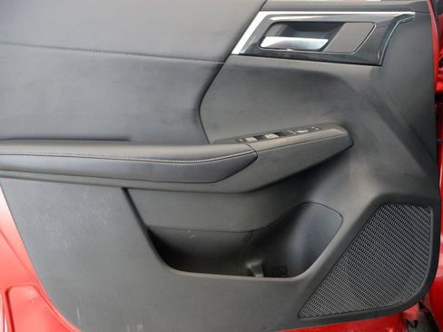 Used 2023 Mitsubishi Outlander SE AWD/4WD image 15