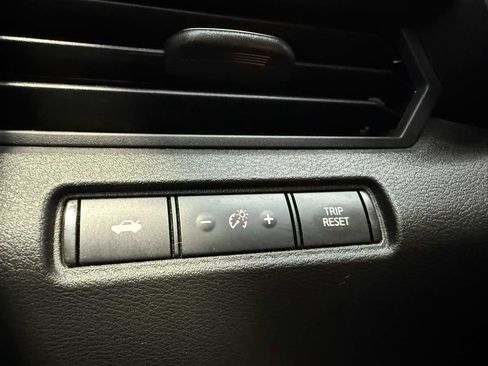 Used 2023 Nissan Altima 2.5 SR w/ SR Premium Package AWD/4WD image 19