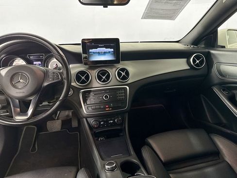 Used 2016 Mercedes-Benz CLA 250 image 20
