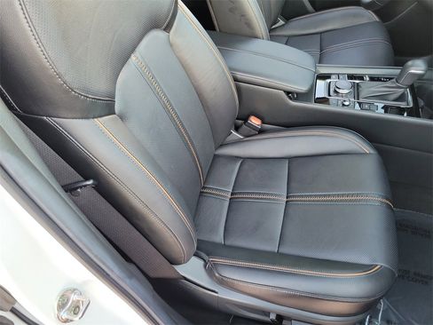 Certified 2025 MAZDA CX-50 AWD 2.5 Hybrid w/ Premium Pkg image 19