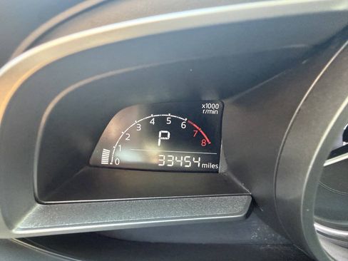 Used 2018 MAZDA MAZDA3 Touring FWD image 14