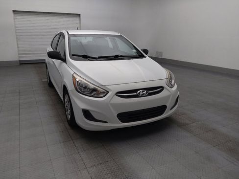 Used 2015 Hyundai Accent GLS FWD image 14