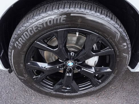 Used 2026 BMW X7 xDrive40i image 9