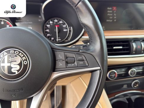 Used 2019 Alfa Romeo Stelvio Ti Lusso w/ Quick Order Package 22X Lusso image 20