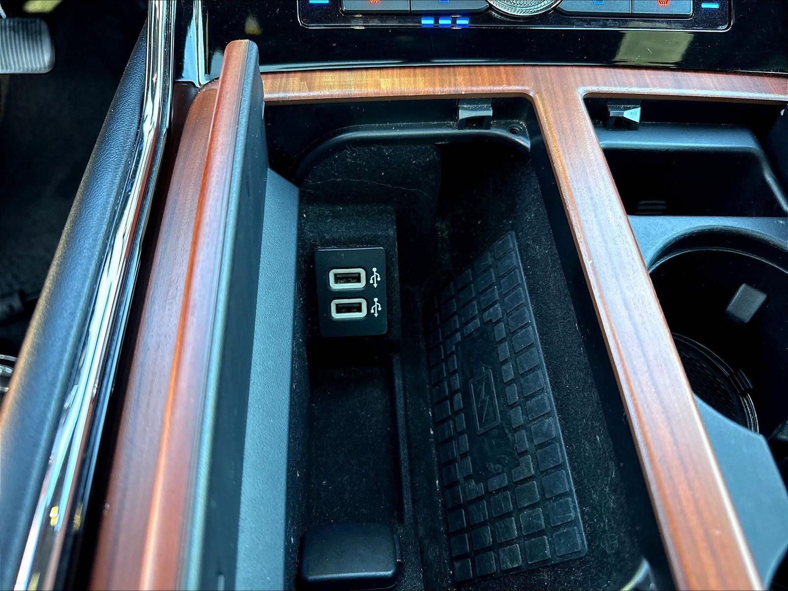 Used 2019 Lincoln Navigator L Reserve AWD/4WD image 20