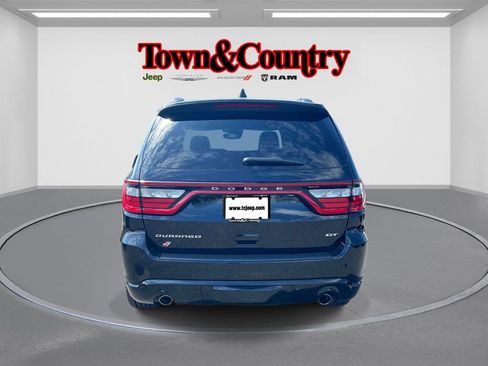 Used 2023 Dodge Durango GT image 5