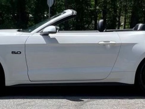 Used 2020 Ford Mustang GT Premium w/ Ford Safe & Smart Package RWD image 6