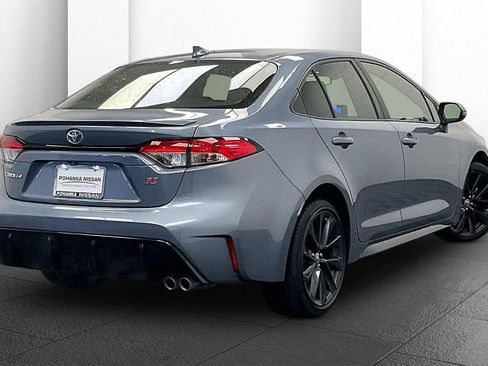 Used 2023 Toyota Corolla SE w/ SE Premium Package image 12