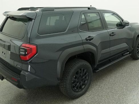 New 2026 Toyota 4Runner SR5 image 22