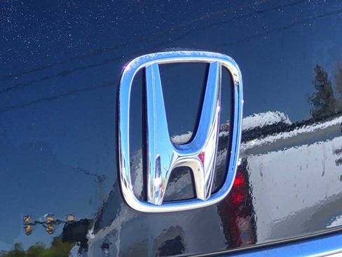 Certified 2017 Honda Accord EX-L image 8